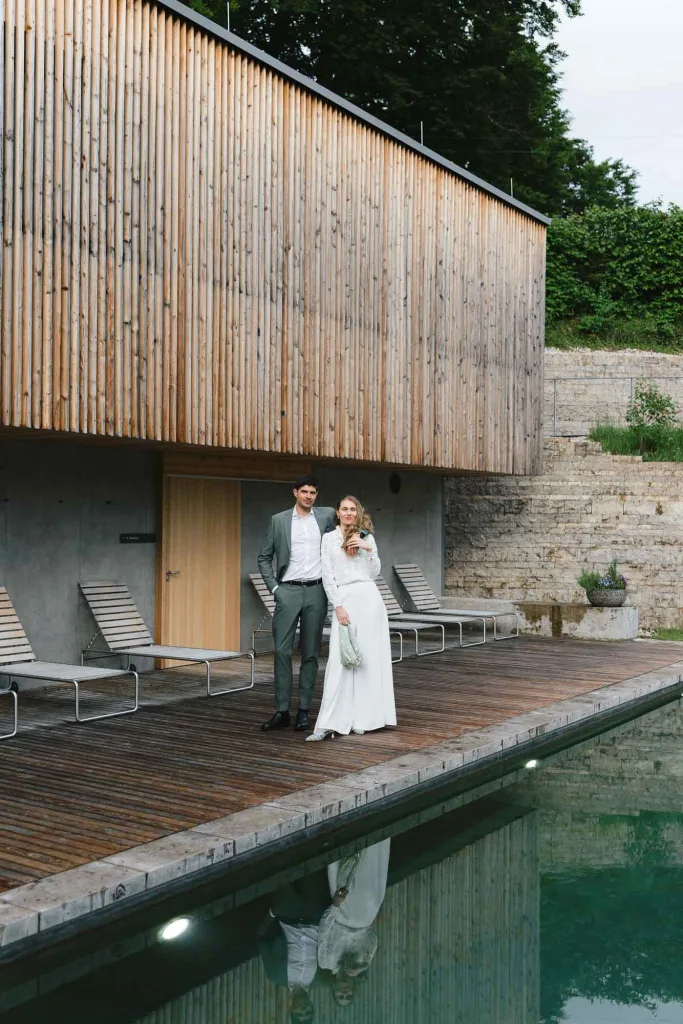 Couple shooting in Berchtesgaden – authentic and romantic portraits with alpine scenery.